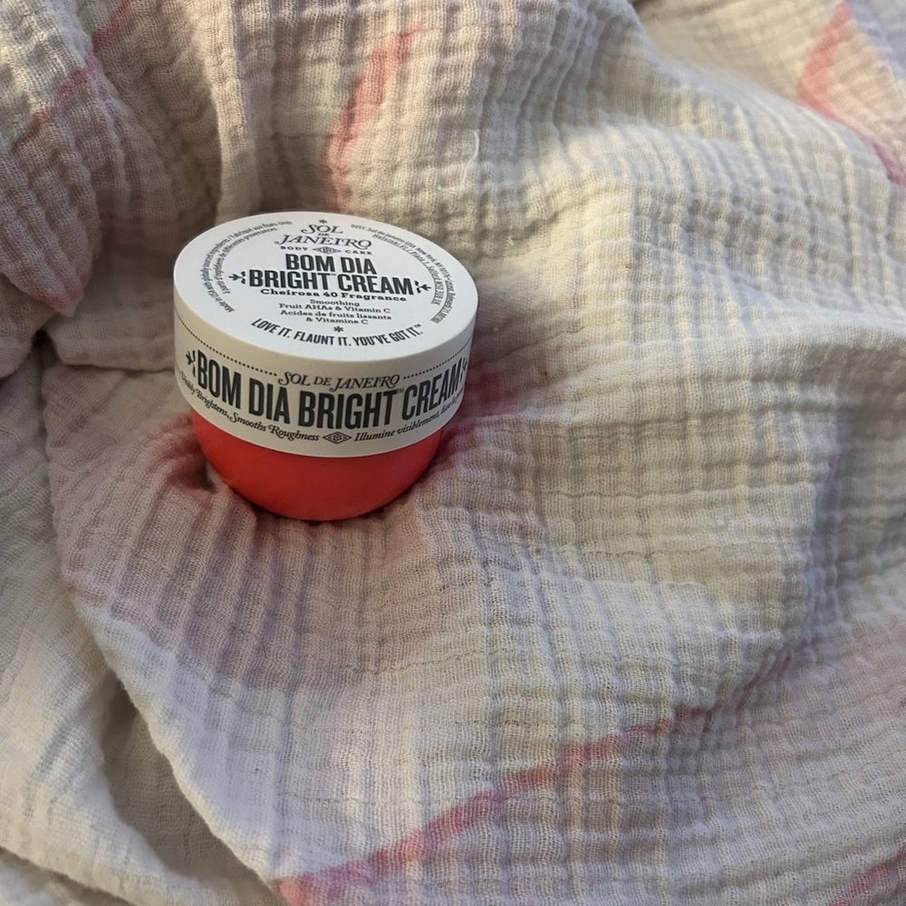Sol de Janeiro Bom Dia Bright Cream